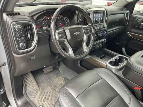 Used 2021 Chevrolet Silverado 1500 LT Trail Boss w/ Convenience Package II image 22