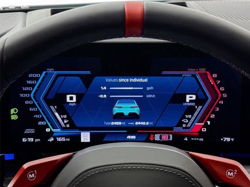 Used 2025 BMW M5 w/ Carbon Package image 5