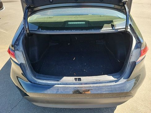 Used 2023 Toyota Corolla LE FWD image 6