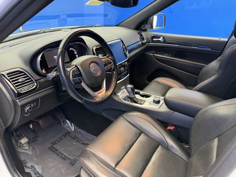 Used 2021 Jeep Grand Cherokee Trailhawk w/ Trailhawk Luxury Group AWD/4WD image 11