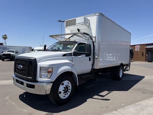 Used 2023 Ford F650 2WD Regular Cab Super Duty image 6