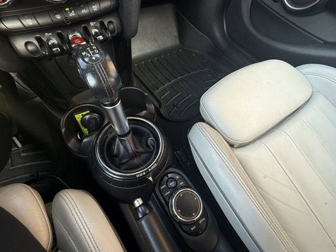 Used 2015 MINI Cooper S image 27