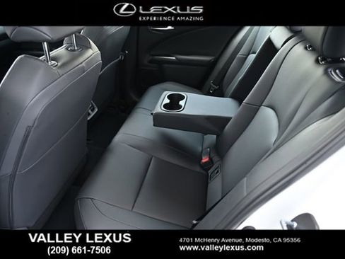 Used 2026 Lexus UX 300h FWD image 15