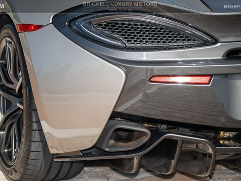 Used 2018 McLaren 570S Coupe RWD image 52