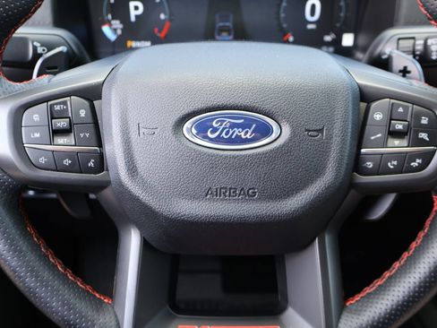 Used 2025 Ford Ranger Raptor AWD/4WD image 24