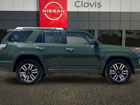 Used 2022 Toyota 4Runner Limited AWD/4WD image 9