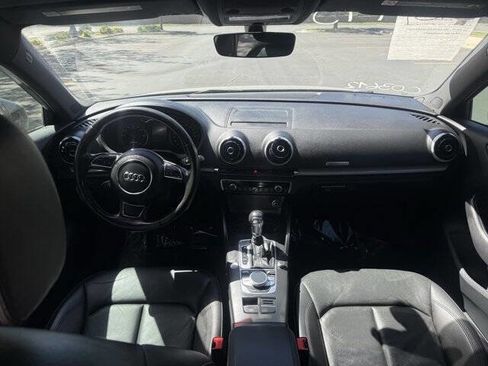 Used 2016 Audi A3 e-tron Premium Plus w/ Premium Plus Package FWD image 9