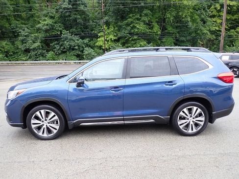 Used 2022 Subaru Ascent Limited w/ Technology Package AWD/4WD image 9