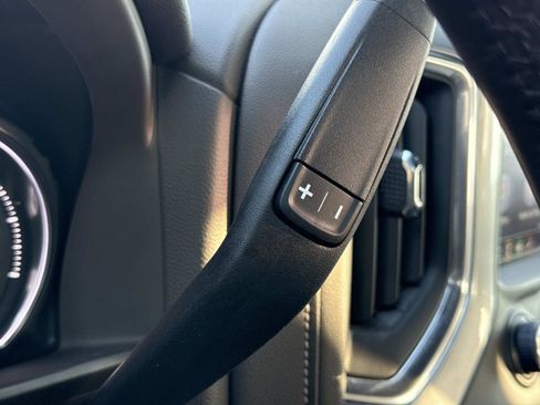 Used 2022 Chevrolet Silverado 2500 LTZ image 9