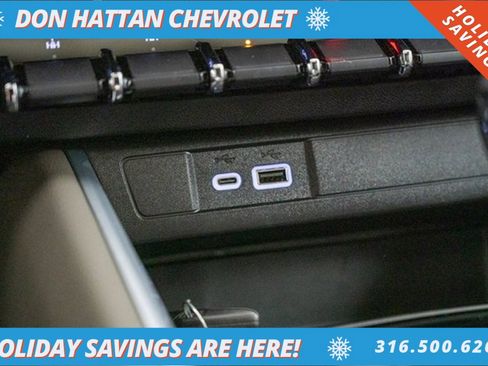 Used 2024 Chevrolet Colorado ZR2 w/ ZR2 Convenience Package III image 13