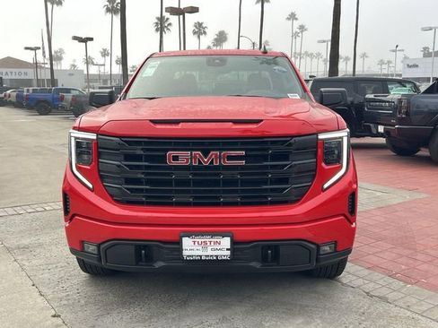 New 2026 GMC Sierra 1500 Elevation image 8