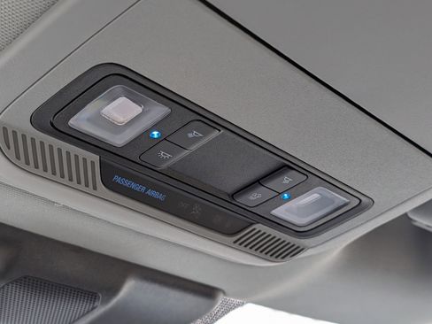 Used 2025 Ford F250 XLT image 28