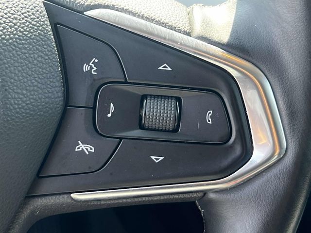 Used 2024 Chevrolet Trax LT w/ Driver Confidence Package FWD image 22