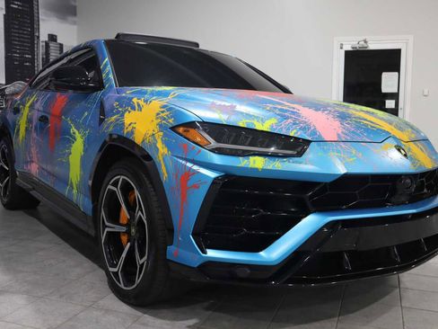 Used 2019 Lamborghini Urus image 5