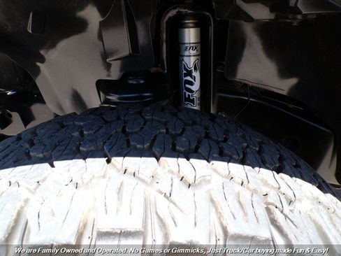 Used 2017 Jeep Wrangler Unlimited Sport AWD/4WD image 39