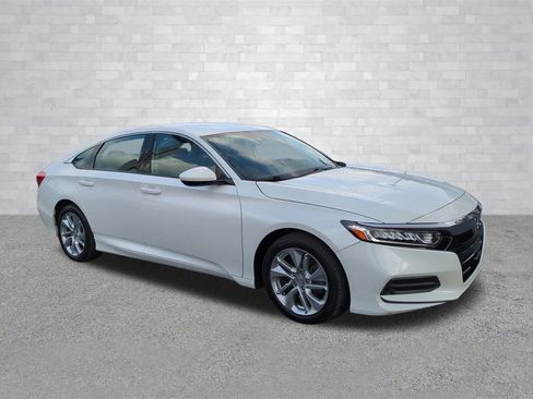 Used 2019 Honda Accord LX image 2