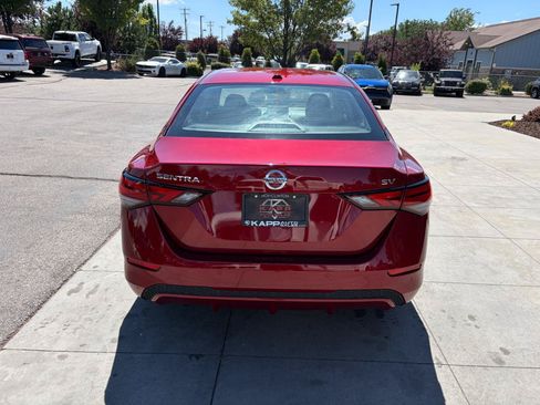 Used 2021 Nissan Sentra SV FWD image 9