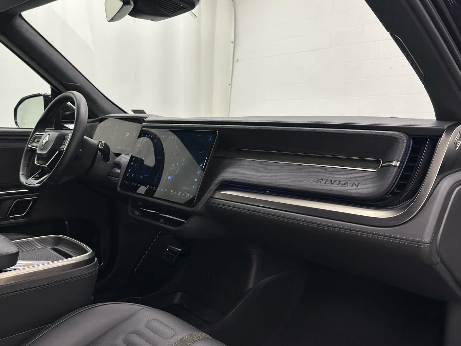 Used 2023 Rivian R1S Adventure Quad AWD/4WD image 18