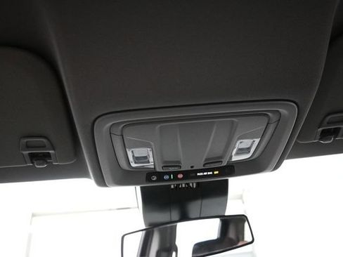 Used 2023 Chevrolet Silverado 1500 LT AWD/4WD image 12