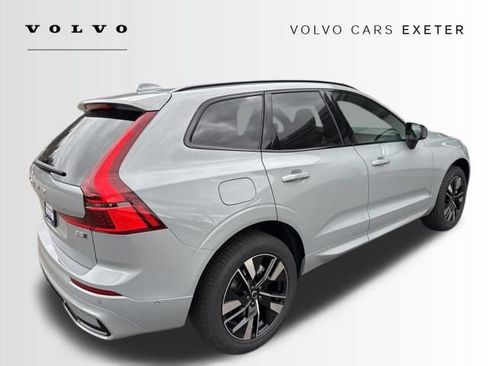 New 2026 Volvo XC60 B5 Plus w/ Climate Package image 4
