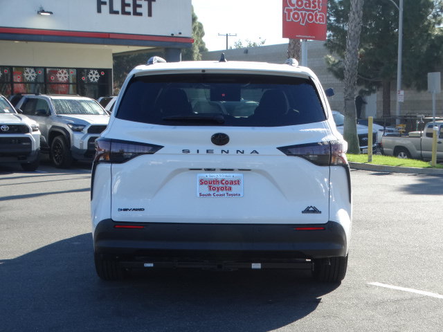 New 2026 Toyota Sienna XLE Woodland Edition AWD/4WD image 6