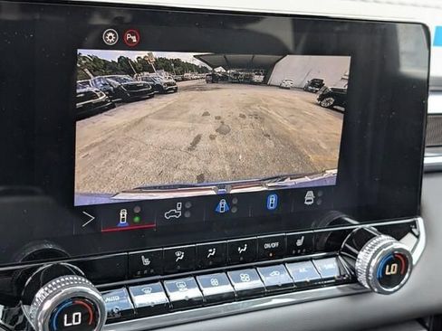 New 2026 GMC Canyon Elevation w/ Convenience Package RWD image 26