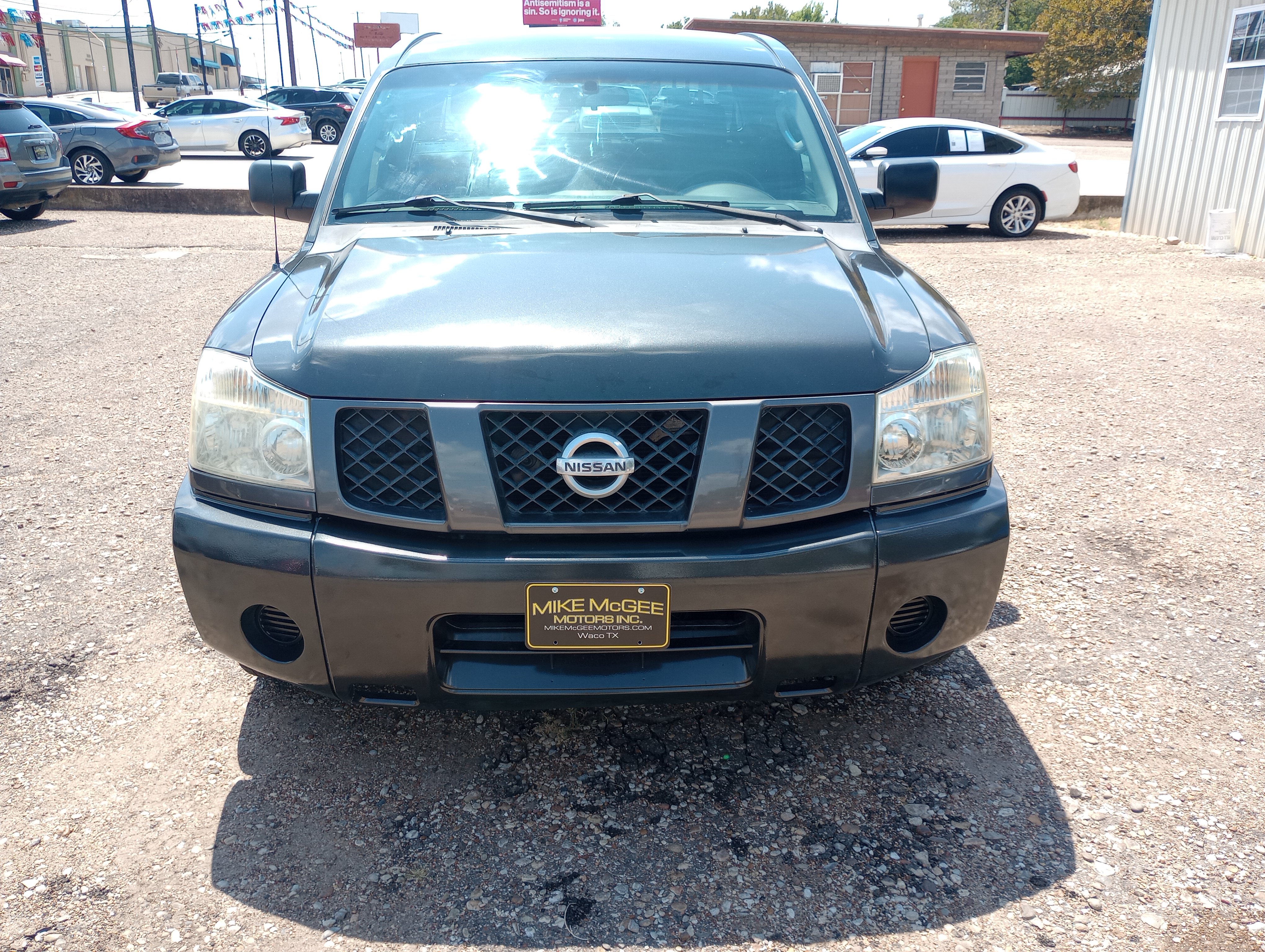 Used 2006 Nissan Titan XE RWD image 2