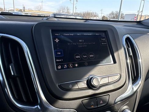 Certified 2024 Chevrolet Equinox LT w/ LPO, Floor Liner Package image 13