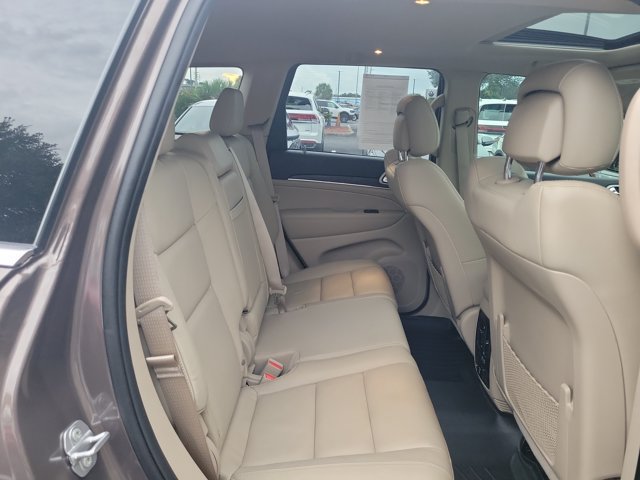 Used 2020 Jeep Grand Cherokee Limited RWD image 8