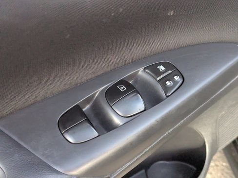 Used 2017 Nissan Sentra SR image 29