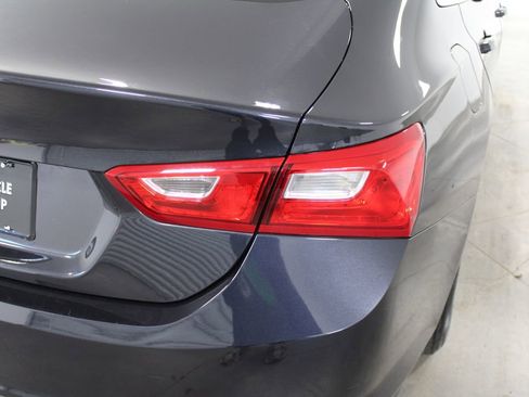 Used 2023 Chevrolet Malibu LS image 13