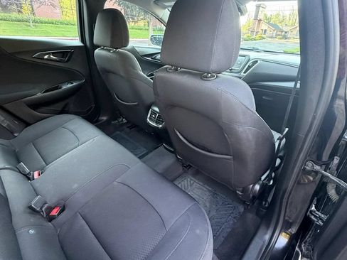 Used 2016 Chevrolet Malibu LT FWD image 18