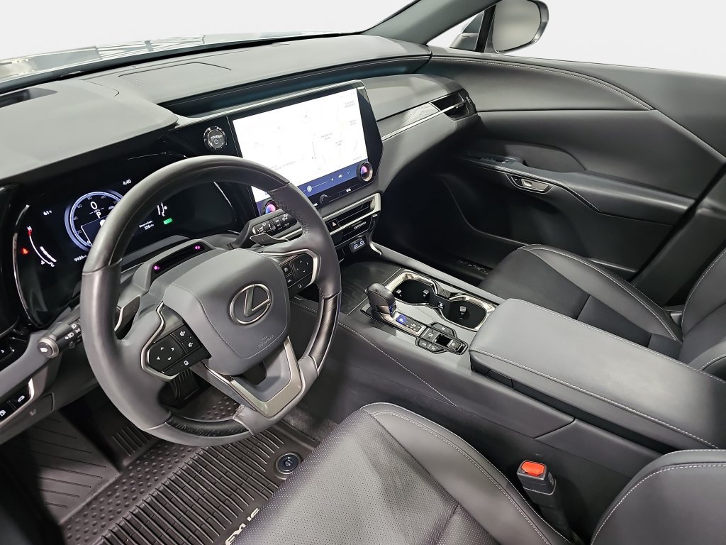 Used 2024 Lexus RX 350 w/ Convenience Package AWD/4WD image 18