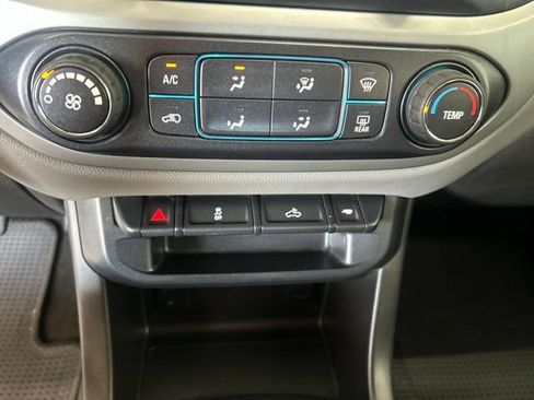 Used 2015 Chevrolet Colorado LT w/ LT Convenience Package AWD/4WD image 14