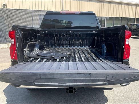 Used 2024 Chevrolet Silverado 1500 LT AWD/4WD image 30