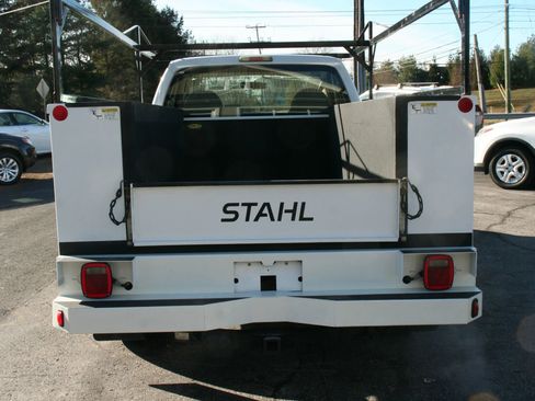 Used 2008 Ford F250 XL image 12