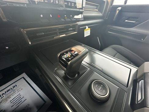 New 2025 GMC Hummer EV 2X image 20