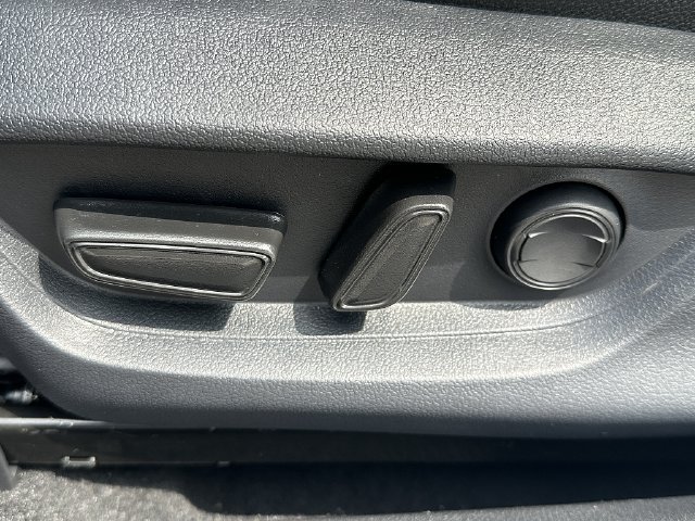 Used 2026 Toyota Camry SE w/ Multimedia Upgrade Package FWD image 19