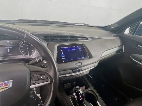 Used 2023 Cadillac XT4 Premium Luxury w/ Driver Assist Package FWD image 10