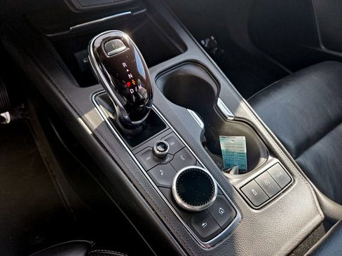 Used 2023 Cadillac XT4 Premium Luxury image 27