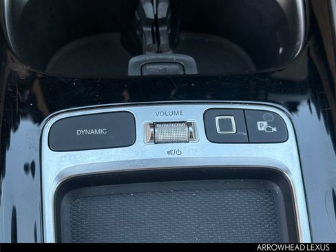Used 2025 Mercedes-Benz GLB 250 image 20