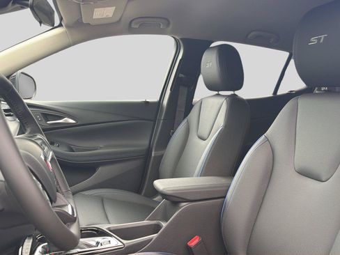 New 2026 Buick Encore GX Sport Touring w/ Advanced Technology Package AWD/4WD image 17
