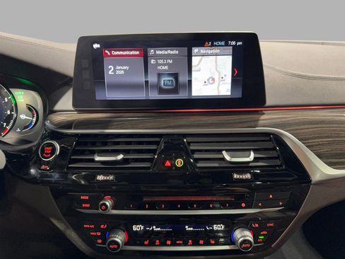 Used 2018 BMW 540i xDrive image 46