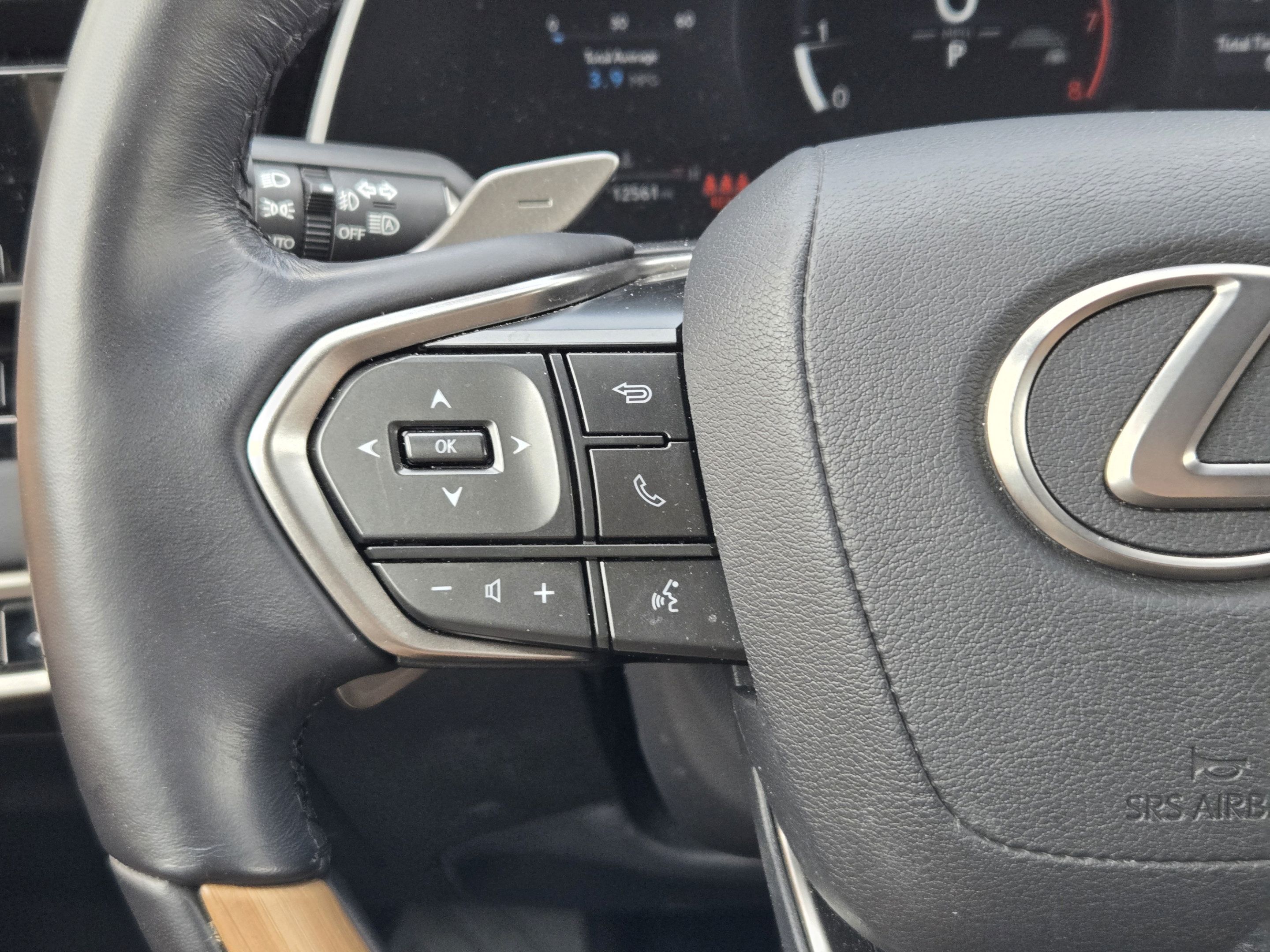 Used 2026 Lexus RX 350 Premium Plus w/ Accessory Package (Z1) FWD image 24