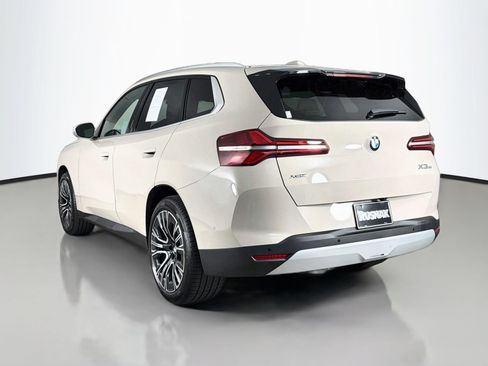 Used 2026 BMW X3 xDrive30i w/ Premium Package AWD/4WD image 5