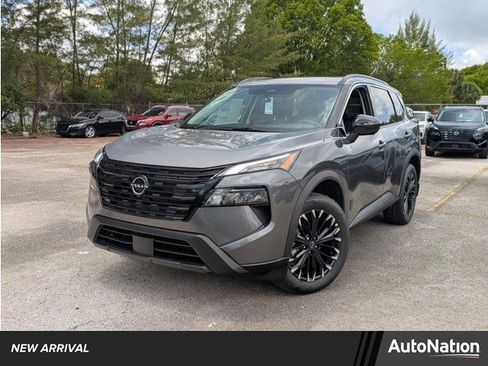 New 2026 Nissan Rogue SV FWD image 1