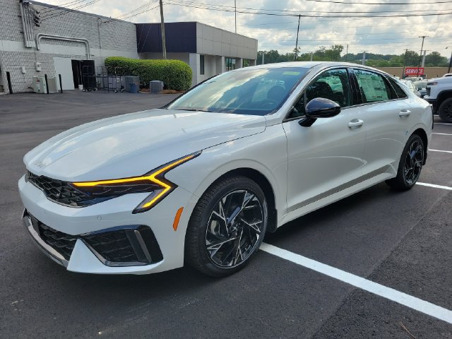 New 2026 Kia K5 GT-Line FWD image 3