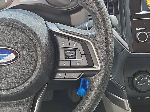 Used 2023 Subaru Forester AWD/4WD image 18