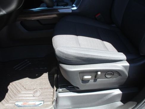 Used 2023 Chevrolet Silverado 1500 RST w/ Z71 Off-Road Package AWD/4WD image 32