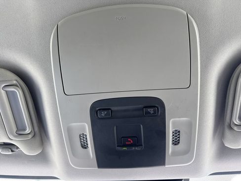 Used 2025 Toyota Camry LE FWD image 28